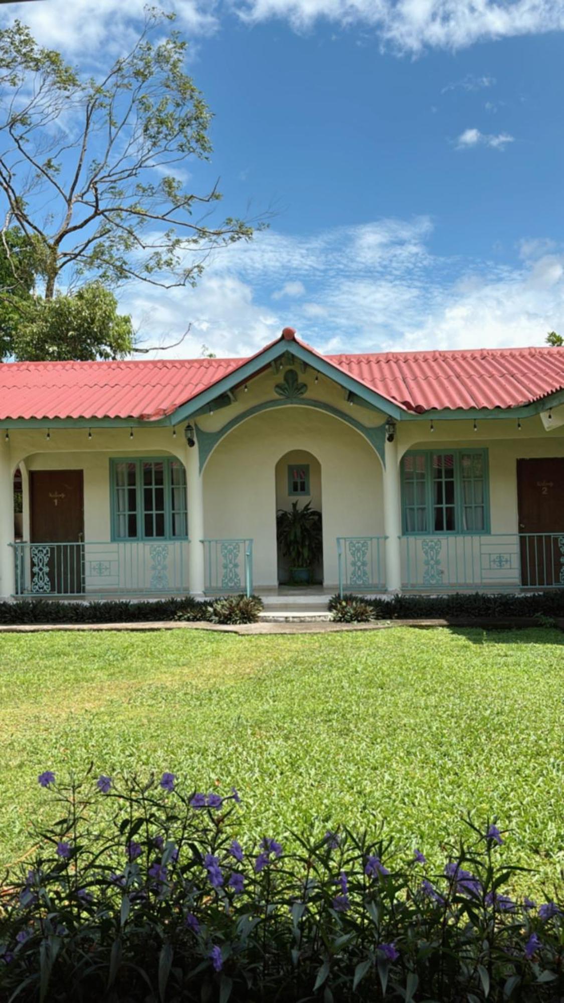 La Maison D' Ivonne Anton Екстер'єр фото